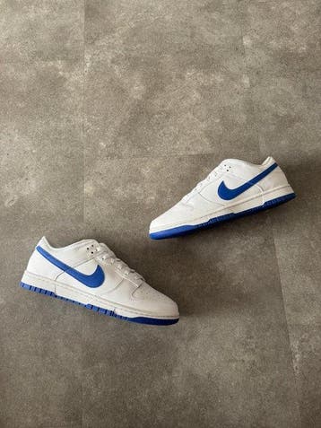 Nike - Dunk Low - Low-top sneakers - Maat: EU 45, Nieuw