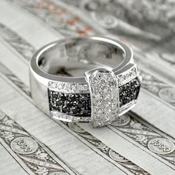 Leo Pizzo witgouden ring met witte en zwarte diamanten; 0..., Gebruikt, Overige kleuren, Ophalen of Verzenden, Kleiner dan 17