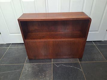 Kast - Hout - Eind element/ Roomdivider