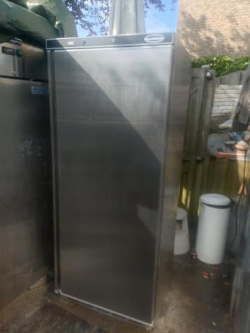 COMBISTEEL rvs vrieskast 600 li ., werkt als nieuw, Gebruikt, Koelen en Vriezen