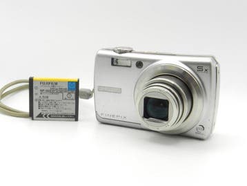 Fuji FinePix F100fd (silver) Digitale camera, Nieuw