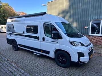 Karmann Davis 620 Lifestyle bj.2026 4.600 km! Lengtebedden, Buscamper of Camperbus, ESP-stabiliteitscontrole, Fiat, Raamblindering