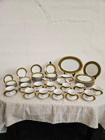 Imperial Deluxe by Sango, 1973 - Diningware ser for 8 person