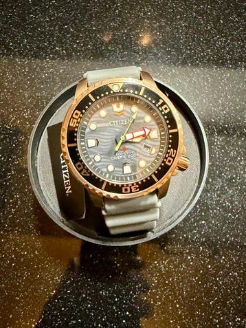 Citizen - Promaster Divers Eco Drive 200 BAR - Gold Edition, Nieuw