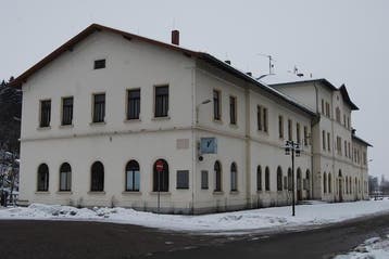 Treinstation van Oelnitz  Vogtland met + + + + mogelijkheden, Overige soorten, Oelnitz Vogtland, Duitsland, Verkoop zonder makelaar