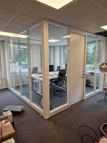 2e hands - gebruikte - systeemwand - glaswand - glas - gips, Zo goed als nieuw