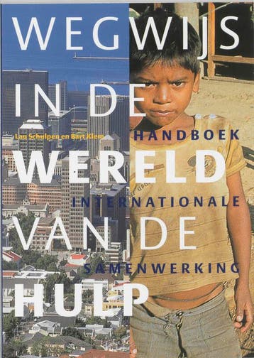 Wegwijs in de wereld van de hulp - L. Schulpen 9789068325782, Verzenden, Gelezen, L. Schulpen