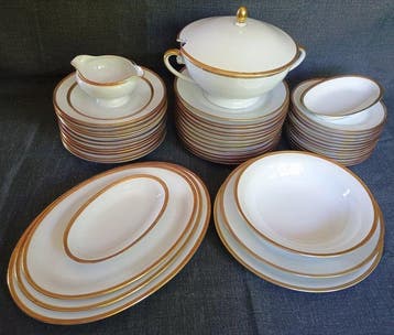 Tirschenreuth (Bavaria) - Eetservies voor 12 (46) - Bordo
