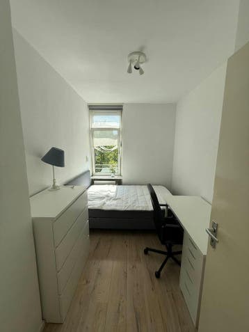 Kamer te huur in Amsterdam - 9 m² - 1 kamer(s), Amsterdam