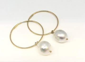 Oorbellen SouthSea Barokparels - Geelgoud 18K, Nieuw
