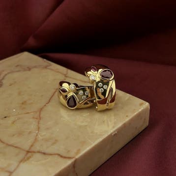 Vintage gouden oorclips met robijn en diamant 0,25 ct., Sieraden, Tassen en Uiterlijk, Oorbellen, Gebruikt, Ophalen of Verzenden