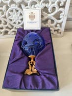 Fabergé ei - Kobaltblauw kristallen ei in Fabergé-stijl,