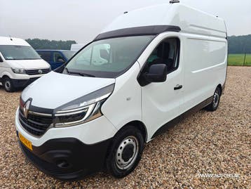 Renault Trafic L2H2 | Financial Lease voor 243 p/mnd, Stof, Gebruikt, Overige carrosserieën, Wit