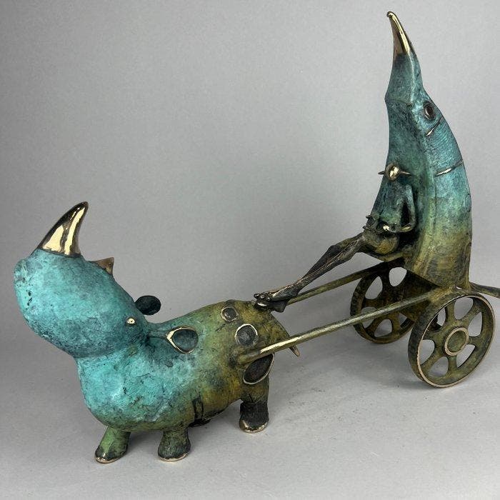 Dariusz Zielinski - Rhinoceros with a Reader in a Chariot, Antiek en Kunst, Kunst | Designobjecten