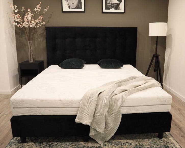 Boxspring Sofia - 200 x 200, Huis en Inrichting, Slaapkamer | Boxsprings