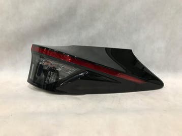 Toyota Yaris Cross 20- achterlicht rechts LED MATRIX Europa, Verzenden, Gebruikt