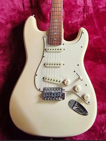 Dimavery - Stratocaster - - Elektrische gitaar - Onbekend -, Nieuw