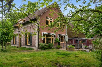 Te huur: Huis Hoofdweg in Loenen, Loenen, Gelderland