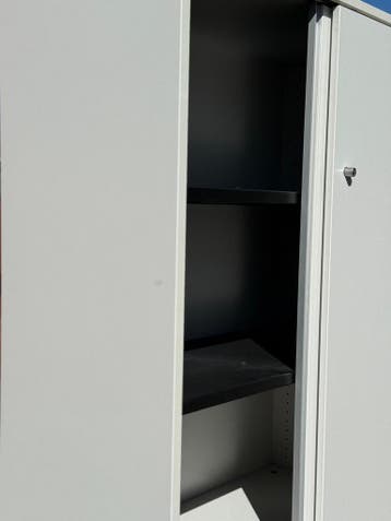 100x Archiefkast Met Slot, Voorzien Van 2 Legplanken, Huis en Inrichting, Kasten | Roldeurkasten en Archiefkasten, Gebruikt, Verzenden