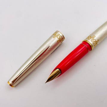 Pilot - Lady Red body 18K - Zonder minimumprijs - Vulpen, Nieuw