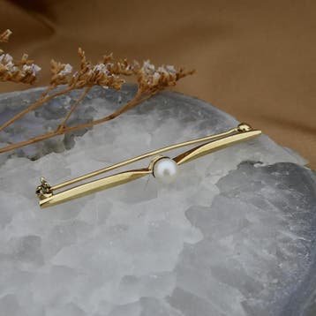 Vintage gouden broche met parel, Gebruikt, Ophalen of Verzenden, Met edelsteen, Goud