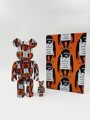 NO RESERVE Medicom Toy x Banksy - Be@rbrick Monkey Sign 400%, Antiek en Kunst