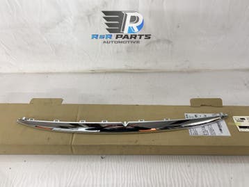Voorbumper Grille lijst Chroom - (Suzuki Swift) 2020-20..., Verzenden, Nieuw, Deur