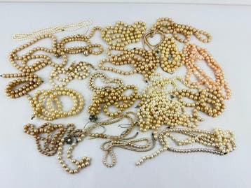 Themacollectie - Collectie vintage halskettingen,