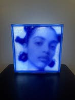 Hiones (XX-XXI) - Secret - Blue, Antiek en Kunst