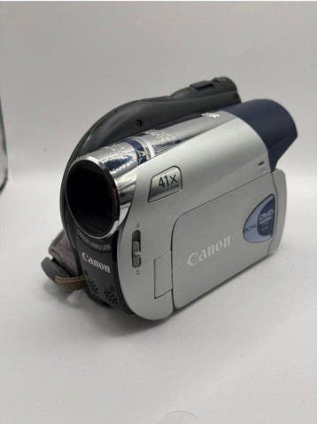 Canon Canon DC310 DVD Camcorder – Fully Tested – New Battery