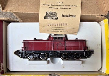 Trix Express H0 - 2266 - Diesellocomotief (1) - V 100 - DB, Nieuw