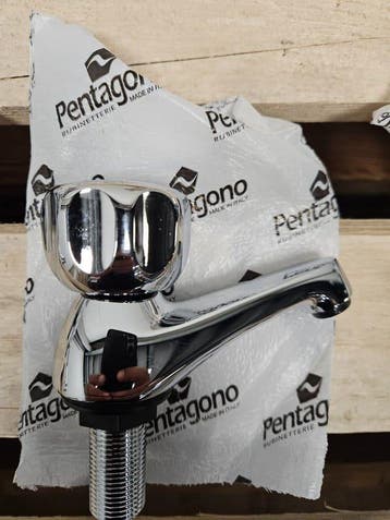 Pentagono fonteinkraan chroom, Doe-het-zelf en Verbouw, Sanitair, Ophalen of Verzenden, Nieuw, Chroom, Bad