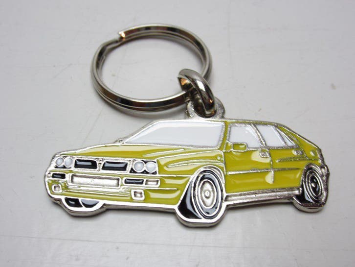Sleutelhanger Lancia Delta Integrale Silhouette GEEL -NIEUW-, Verzamelen, Sleutelhangers, Verzenden