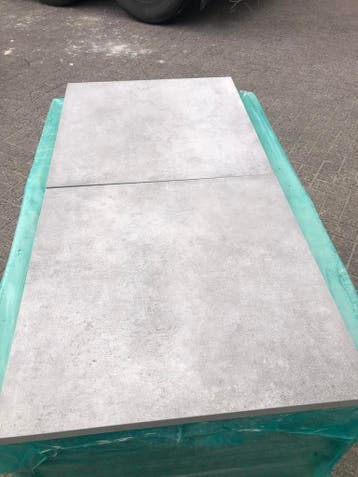 keramische terrastegels 60x60x3 cm licht grijs nuance, Nieuw, Keramiek, 10 m² of meer, Terrastegels
