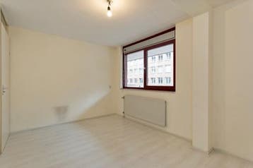 Te Huur 3 kamer Appartement Sphinxlunet In Maastricht, Direct bij eigenaar, Limburg, Maastricht, Appartement