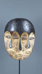 Prachtig masker - bindt - Congo RDC (Zonder minimumprijs)