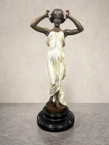 sculptuur, Art Nouveau – Allegorie van de lente – Brons -