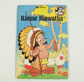 Kleine Hiawatha / Disney Boekenclub 9789032012106, Verzenden, Gelezen