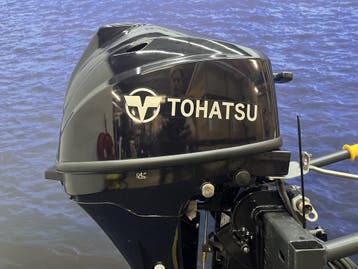 “ Tohatsu 9.8 | Kortstaart Afstand Bediening Nieuwstaat “, 5 tot 10 pk, Viertaktmotor, Ophalen of Verzenden, Zo goed als nieuw