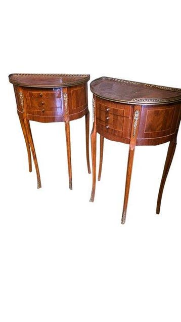 Kast (2) - Hout, Messing, Antiek en Kunst
