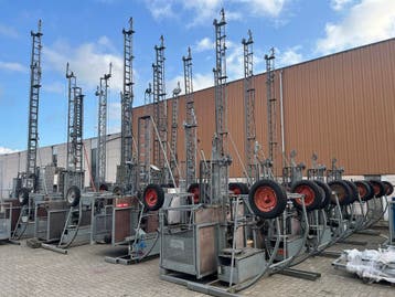 De Jong bouwlift type A32 230 volt gebruikt, Ophalen of Verzenden, Gebruikt, Bouwlift