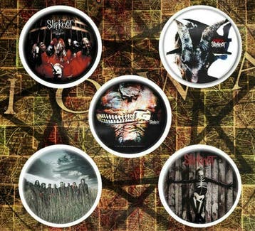 Slipknot button Albums 5-pack officiële merchandise, Ophalen of Verzenden, Nieuw, Kleding