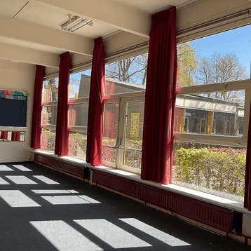 Anti-kraak in Borne gevonden voor €300,- pm, Huizen en Kamers, Borne