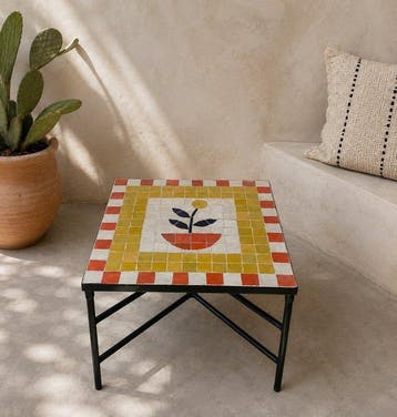 Table basse artisanale marocaine en zellige – Carreaux
