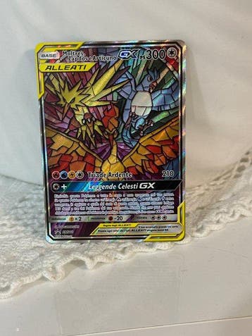 Pokémon - 1 Card - Moltres, Zapdos, Articuno SM210 Full art,, Hobby en Vrije tijd, Verzamelkaartspellen | Pokémon, Nieuw