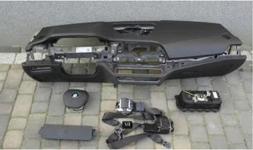 Dashboard + Airbags + Veiligheidsgordels BMW G20 G21 G22, Auto-onderdelen, Verzenden, Gereviseerd, BMW
