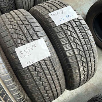 2 x Toyo Open Country 245-70-16 Winterbanden 7,5mm, 16 inch, Band(en), Personenwagen, Gebruikt