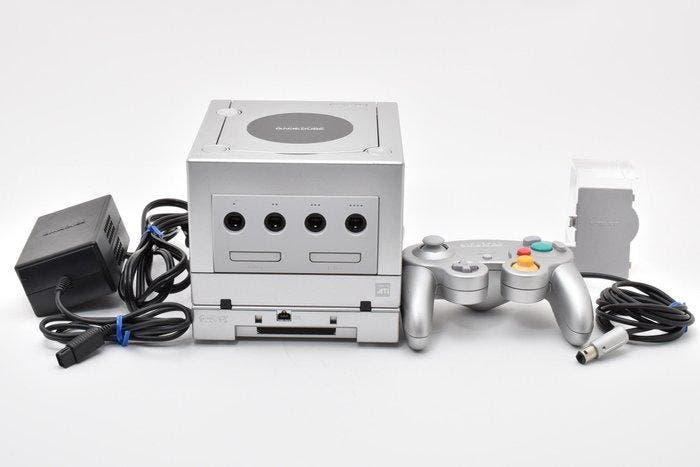 Nintendo - Gamecube - Nintendo GameCube DOL-001 silver japan, Spelcomputers en Games, Spelcomputers | Overige Accessoires