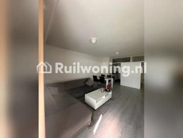 Ruil je Amsterdamse woning voor onze flat (Zoetermeer), Huizen en Kamers, Woningruil, Amsterdam
