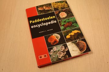 9789039602393 . Titel:  Paddestoelen encyclopedie, Boeken, Nieuw